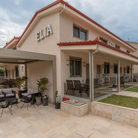 סטאברוס Elia Luxury Apartments מראה חיצוני תמונה