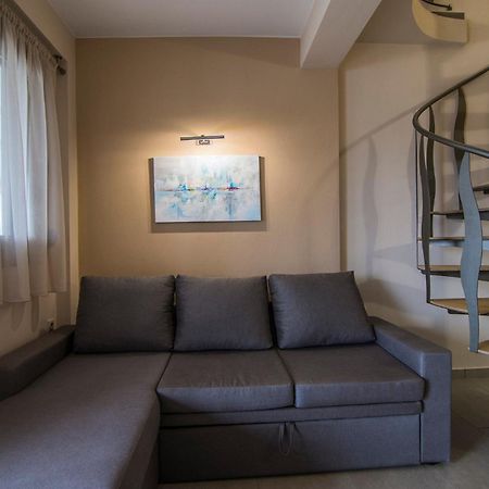 סטאברוס Elia Luxury Apartments מראה חיצוני תמונה