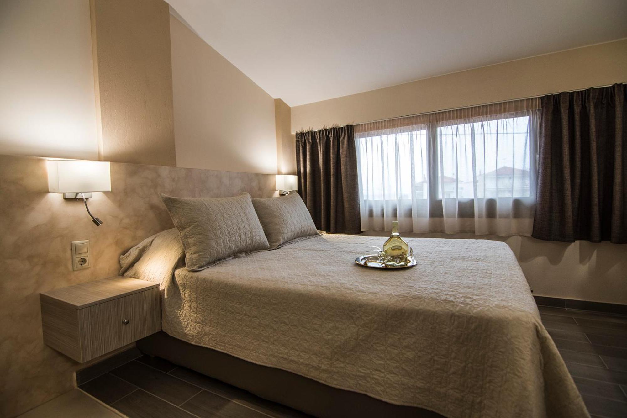 סטאברוס Elia Luxury Apartments מראה חיצוני תמונה