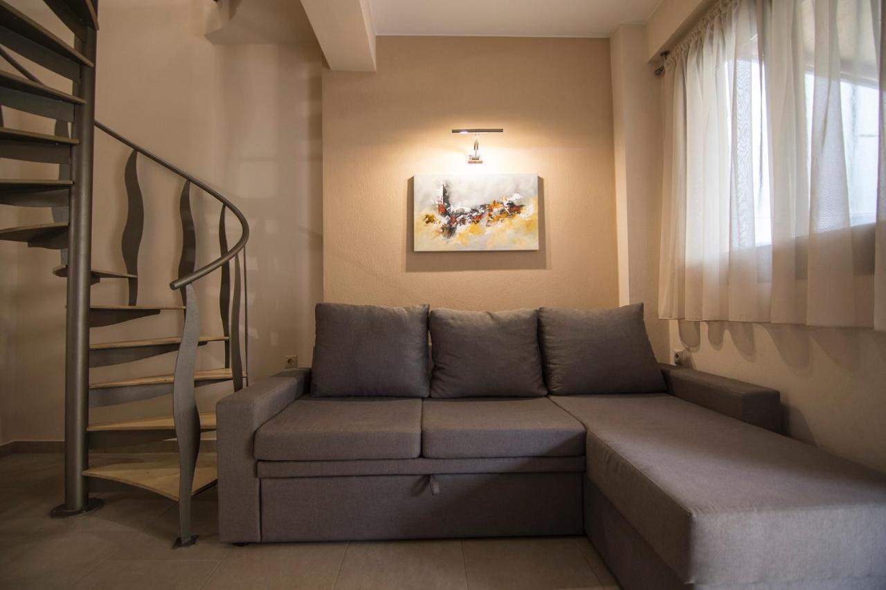 סטאברוס Elia Luxury Apartments מראה חיצוני תמונה